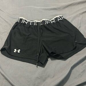 Underarmour shorts